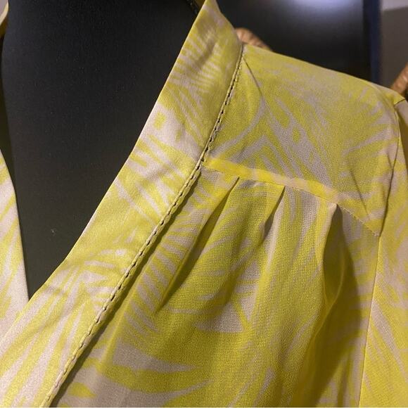 H&M Sheer Yellow pattern Wrap Kimono Top with belt size 12 - Picture 6 of 12